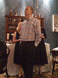 Chandler Burr, the perfume critic for the New York Times, conducts a blind scent test at the Thinking Digital dinner, during which most of us failed miserably in our ability to determine what it was we were smelling … until he told us what it was, at which point we all became experts.